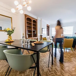 https://zubieta-plaza-apartment.sansebastianhotels.net