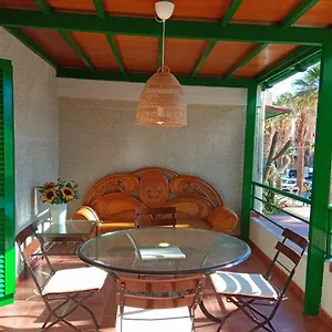https://las-americas-beach-house.tenerifehoteles.net